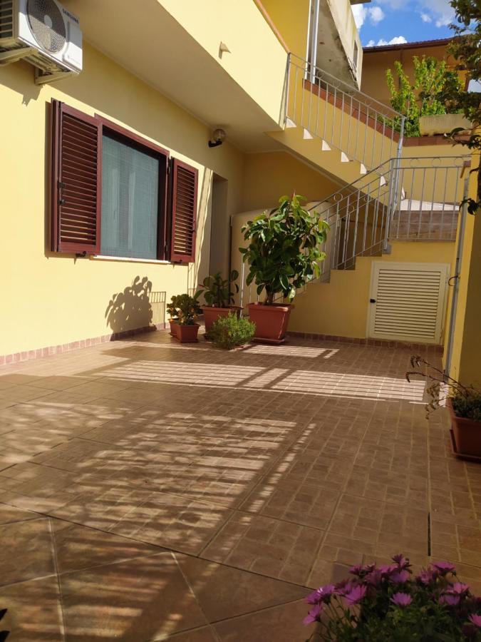 Bouganville Olmedo Bagian luar foto